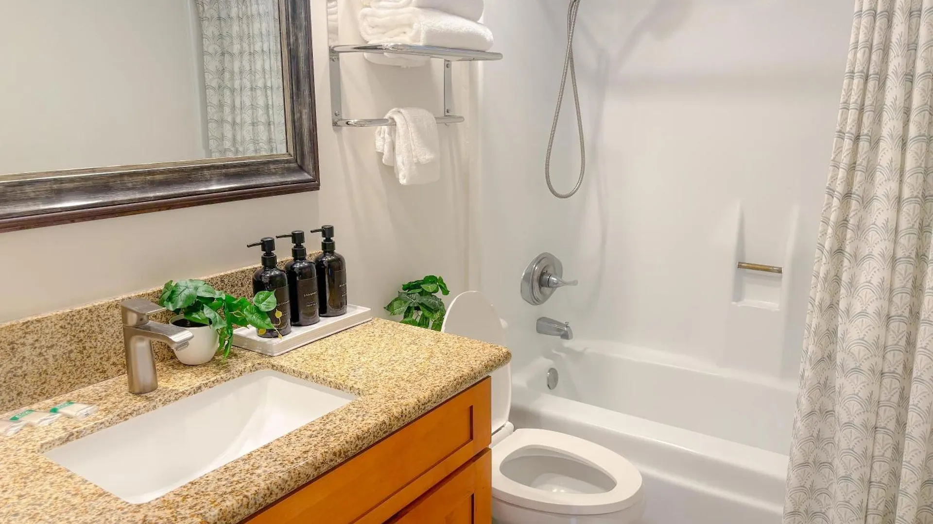 Relaxed Kalakauan Apartment Гонолулу США